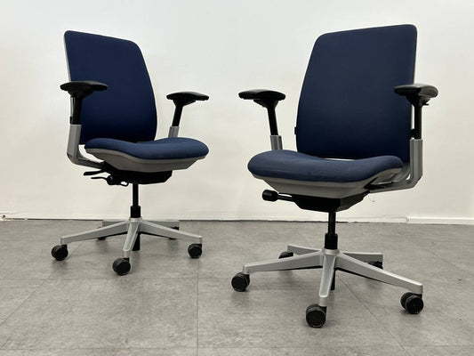 Steelcase Amia Chair