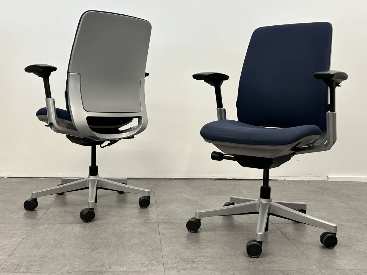 Steelcase Amia Chair