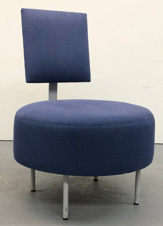 Andreu World Lounge Chair