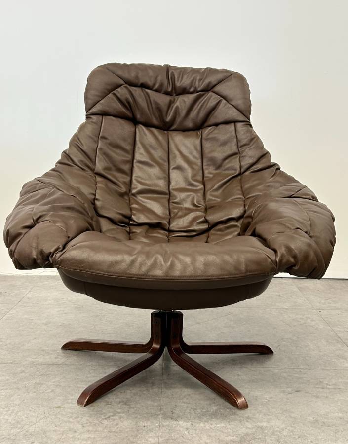 Bramin Silhouette Chair