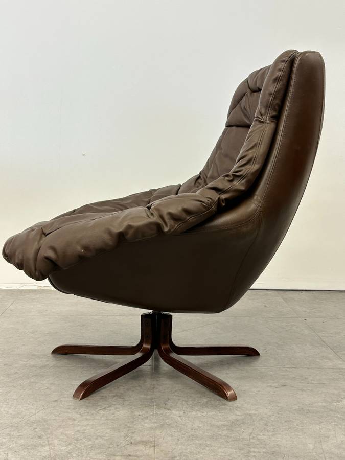 Bramin Silhouette Chair
