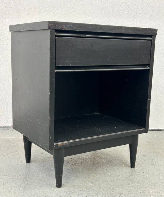Black Broyhill Nightstand