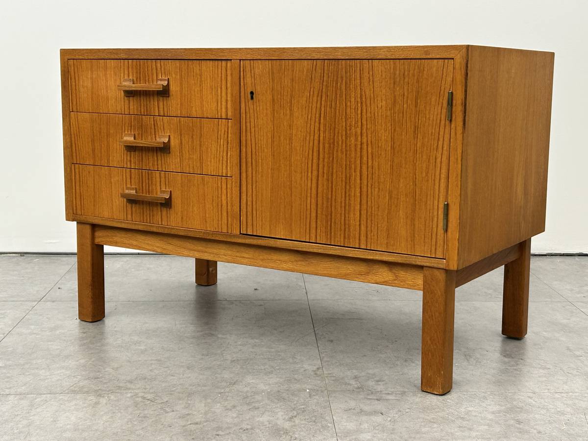 Midcentury Cabinet with Bookshelf Top