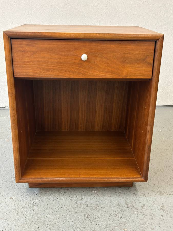 Drexel Declaration Nightstand