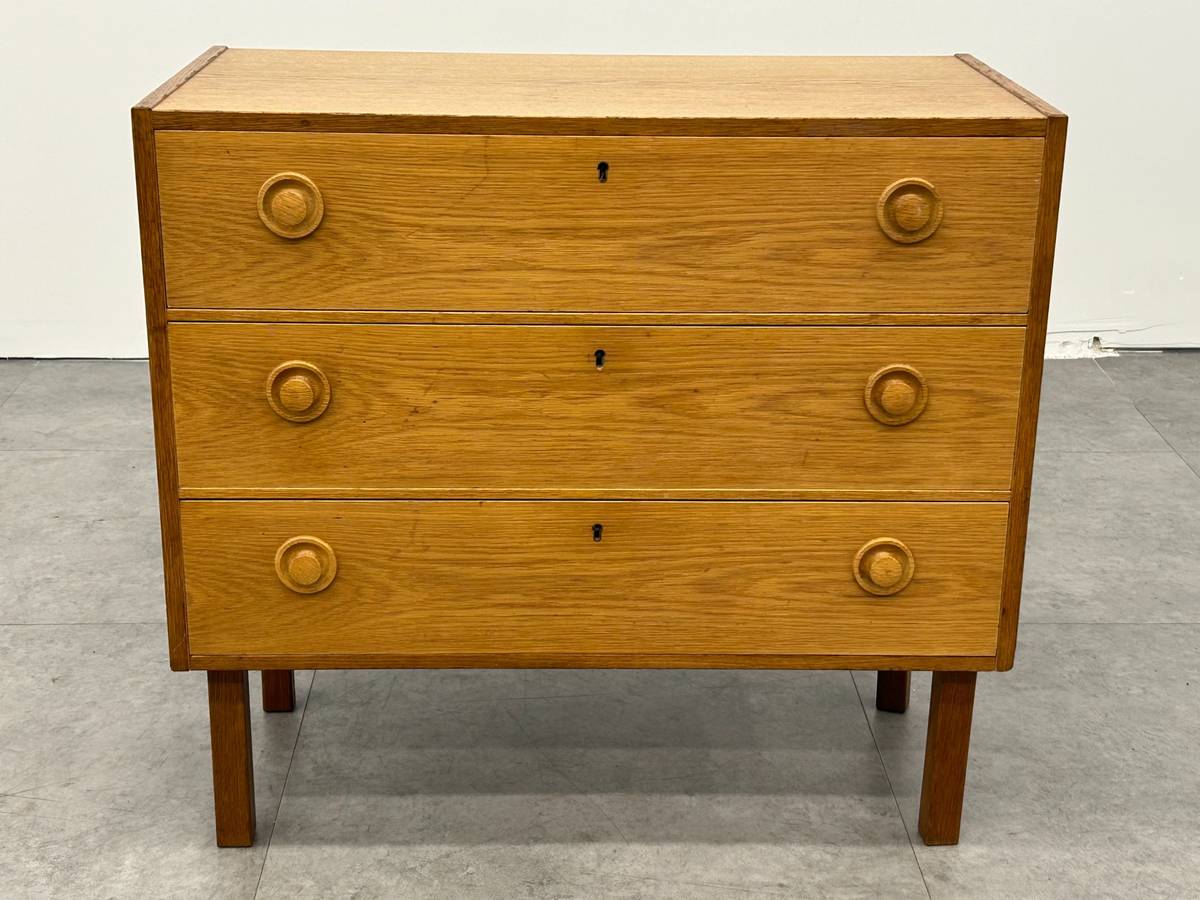 Swedish 3-Drawer Dresser