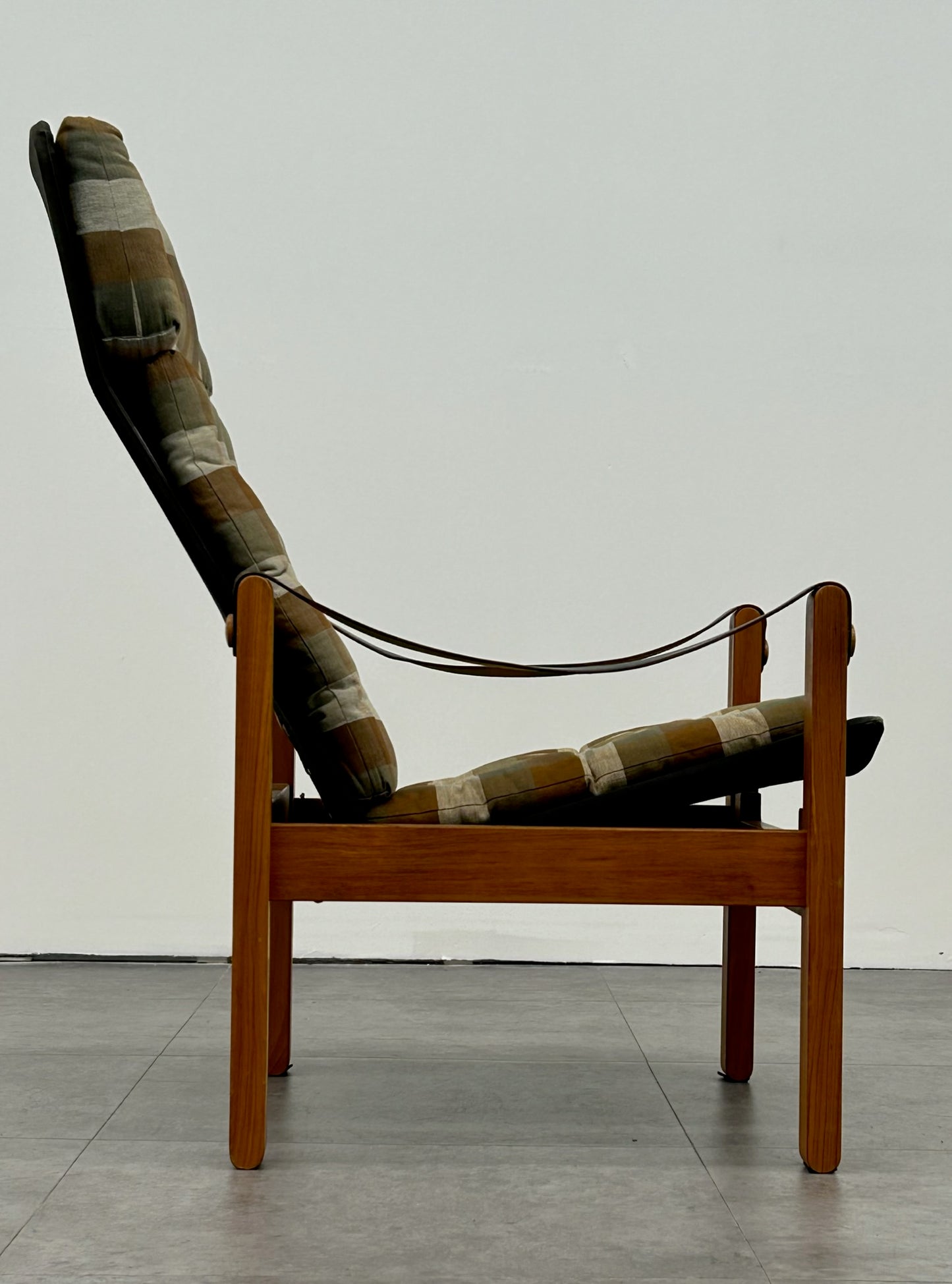 Hans Ehrlin Armchair