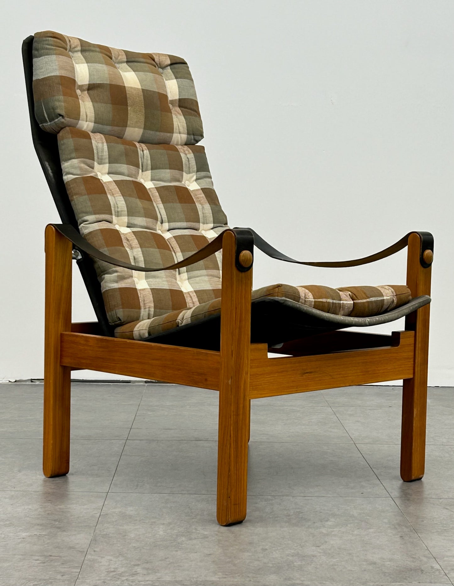 Hans Ehrlin Armchair