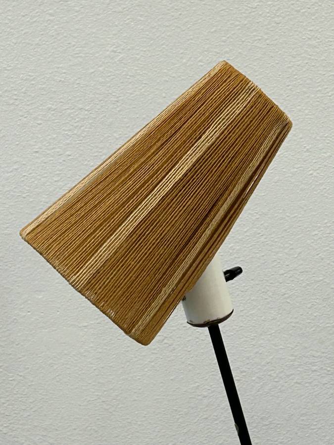 EJE Ahlgren Tripod Lamp