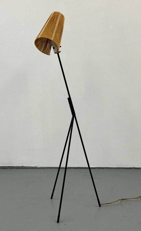 EJE Ahlgren Tripod Lamp