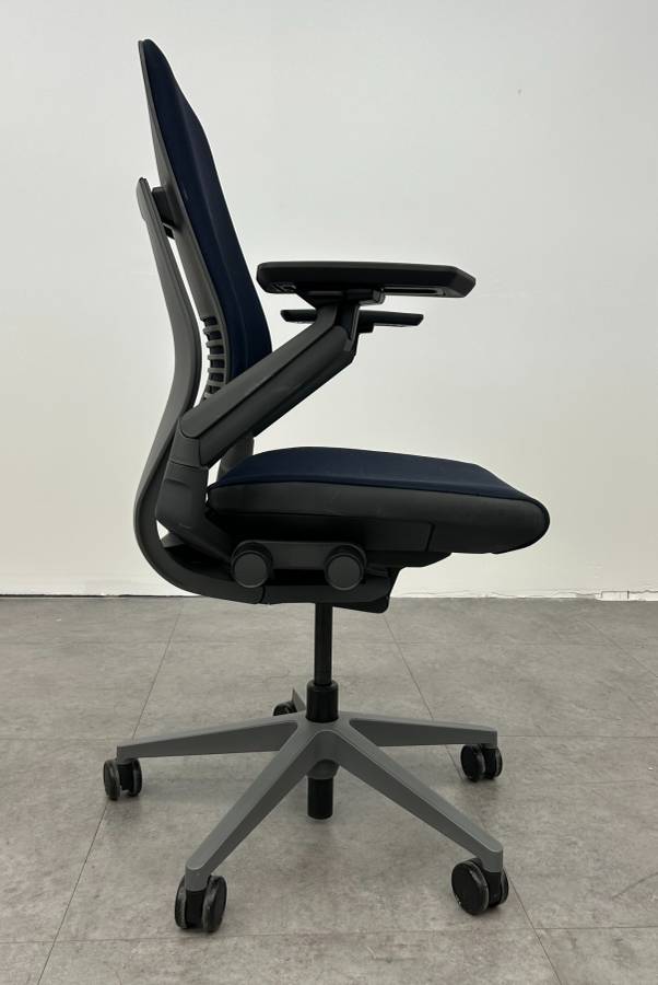 Steelcase Gesture Desk Chair