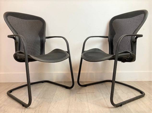 Herman Miller Aeron Guest Chair