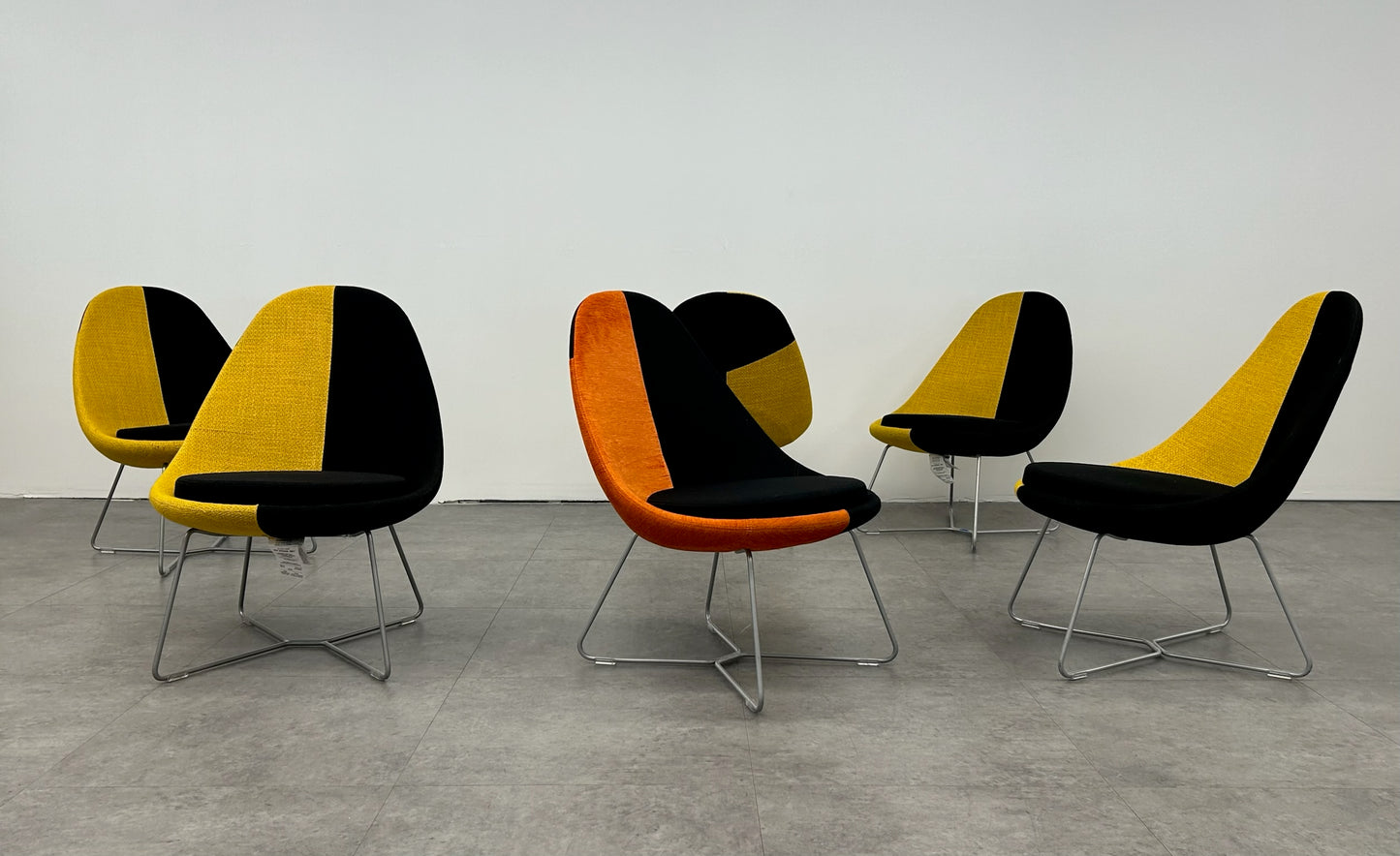 Juxta Lounge Chair by Keilhauer