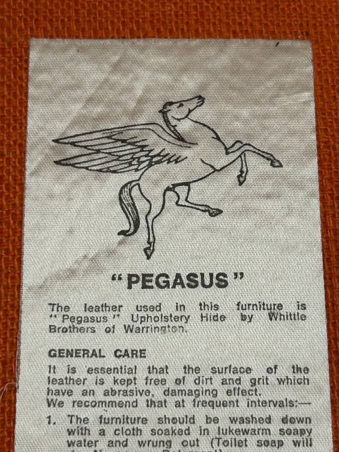 Red Leather Lounge Chair