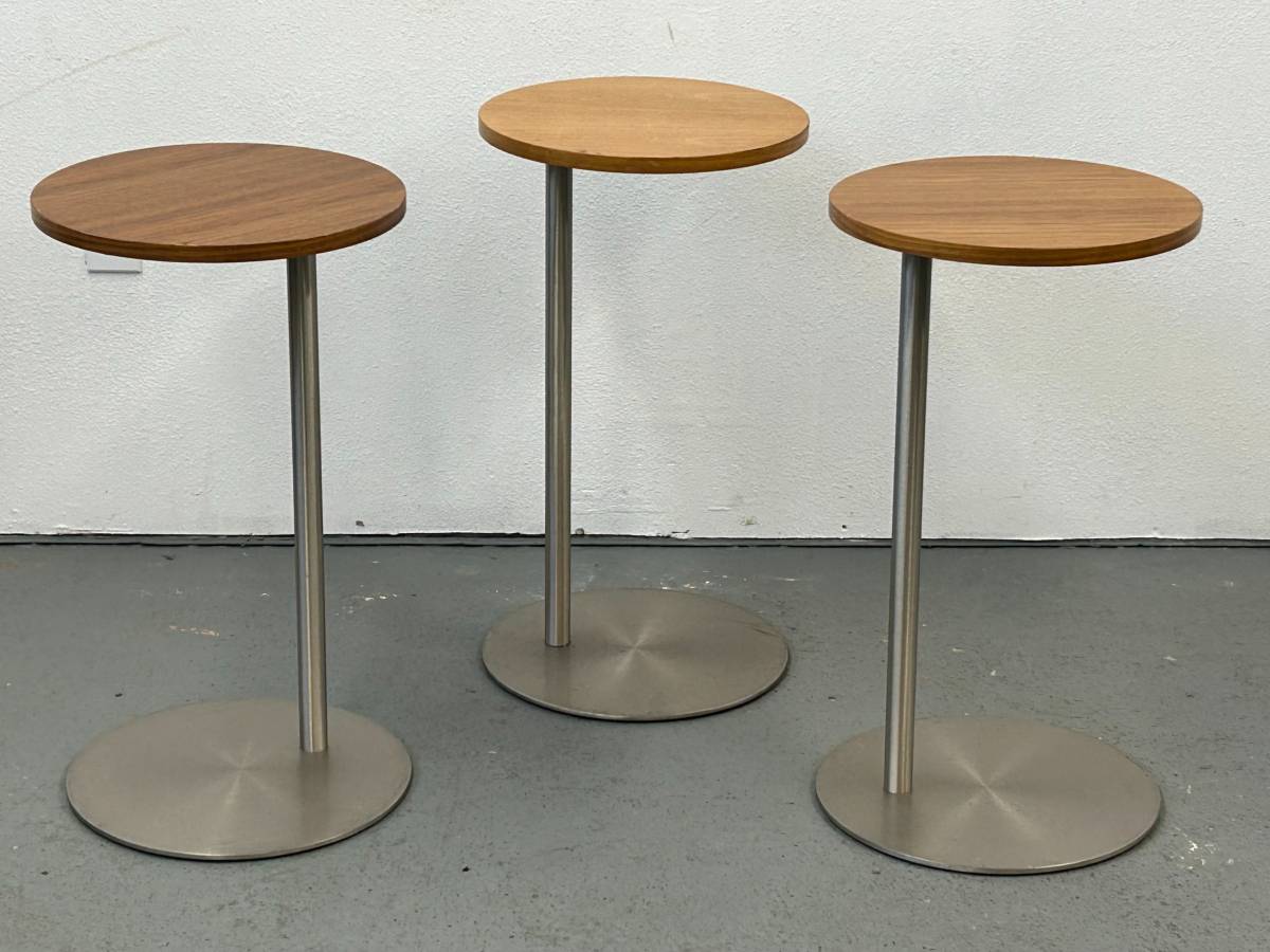 Martin Brattrud Reveal Laptop Table