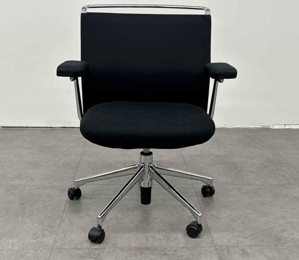 Vitra AC2 Desk Chair