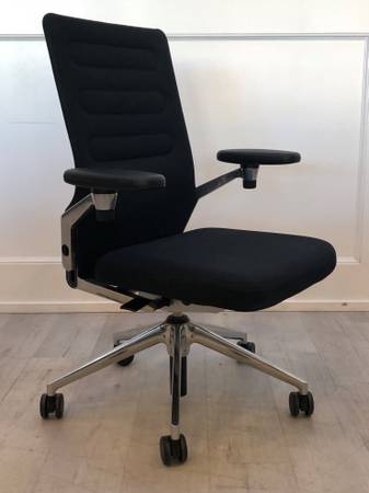Vitra AC-4 Office Desk Chair by Antonio Citterio Chairs