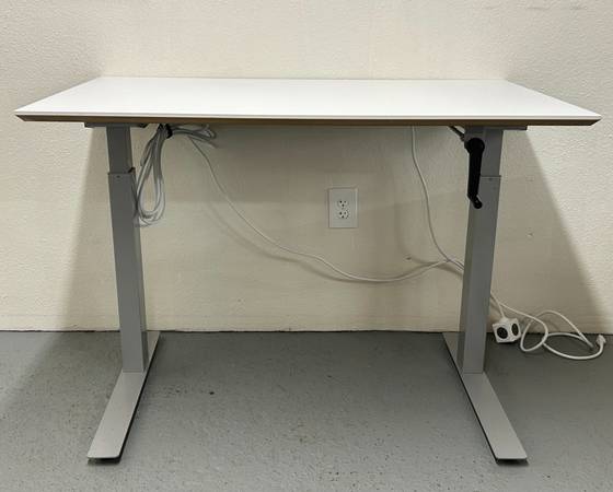 Adjustable Height Desk Knoll Sit To Stand Desk
