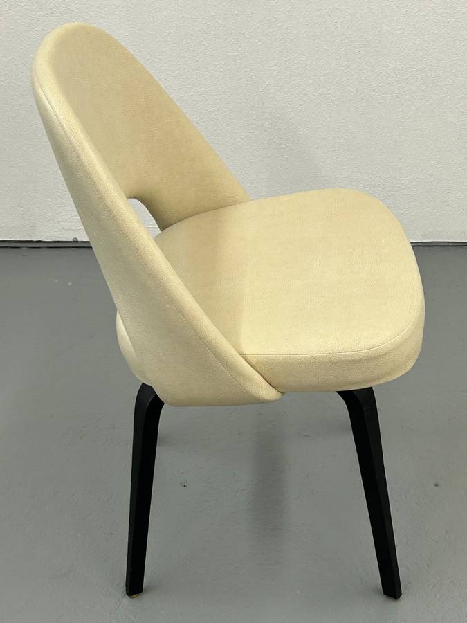 Eero Saarinen Executive Side Chair