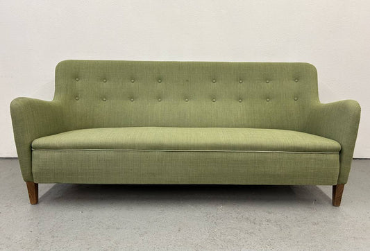 Birte Iversen Sofa