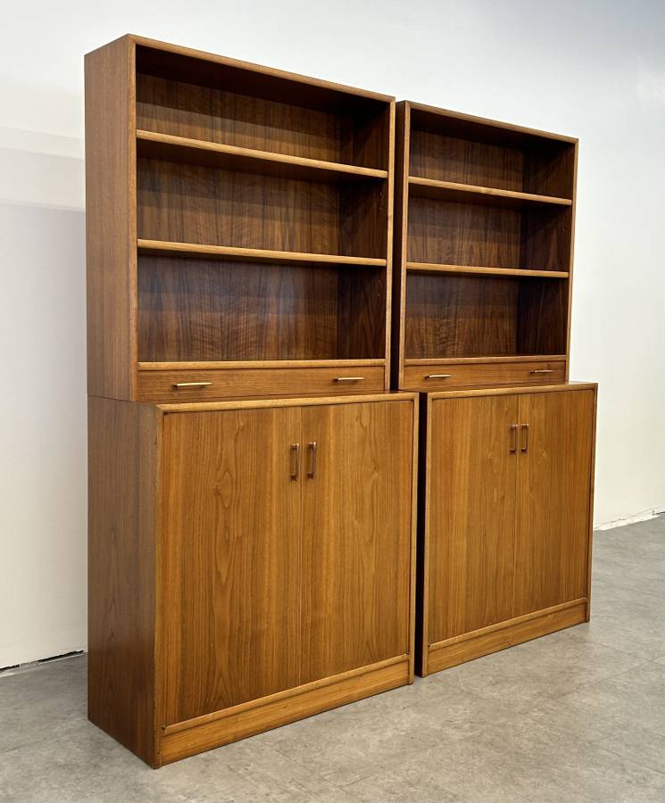 Scandinavian Cabinet with Bookshelf