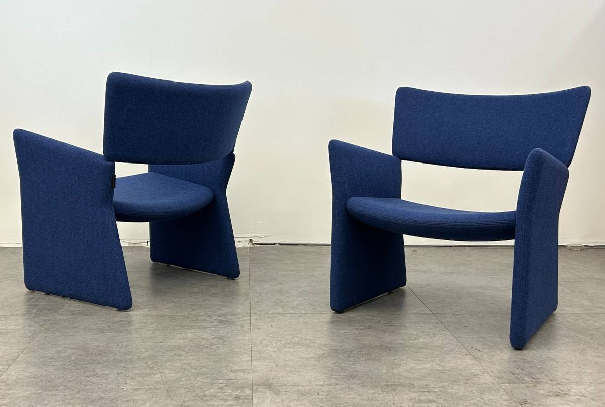 Chris Martin Crown Chair