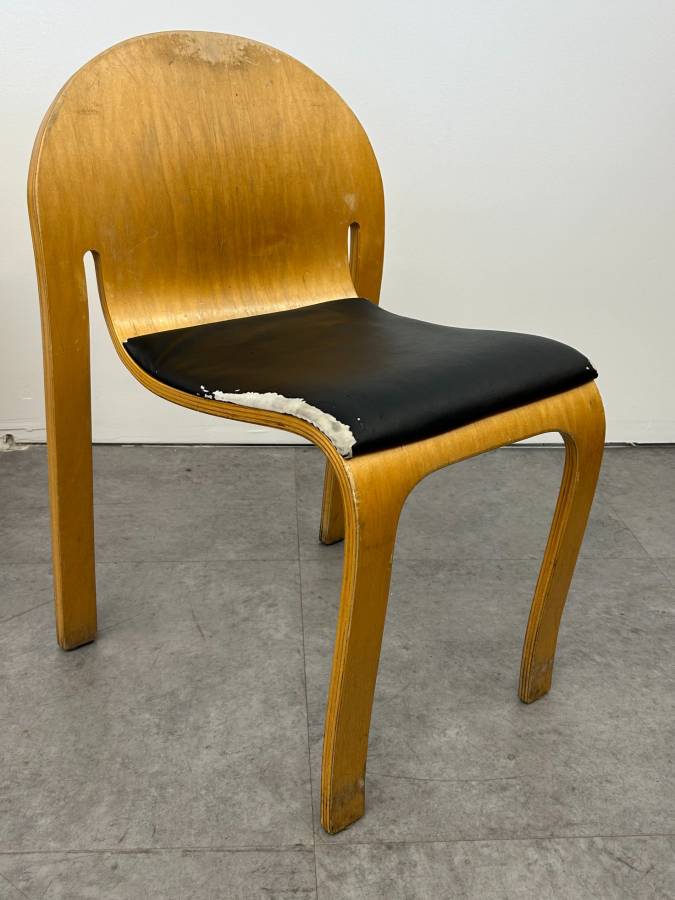 Peter Danko Bodyform Chair