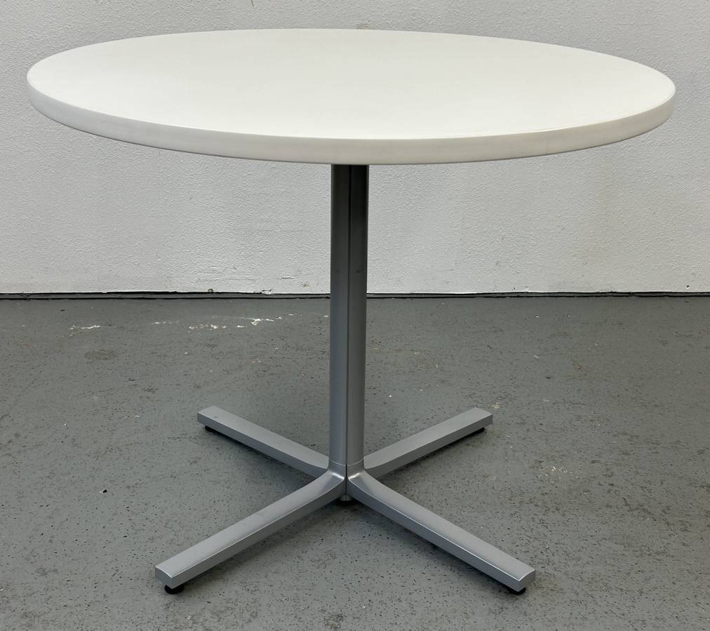 Herman Miller Everywhere Table