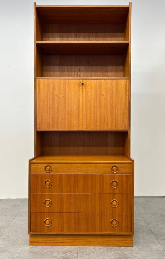 Erik Franssons Dresser with Desk Top