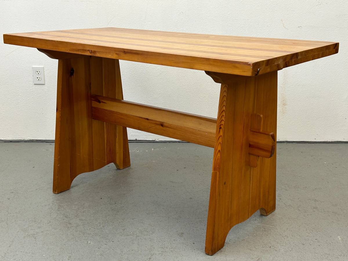Goran Malmvall Svensk Fur Pine Table