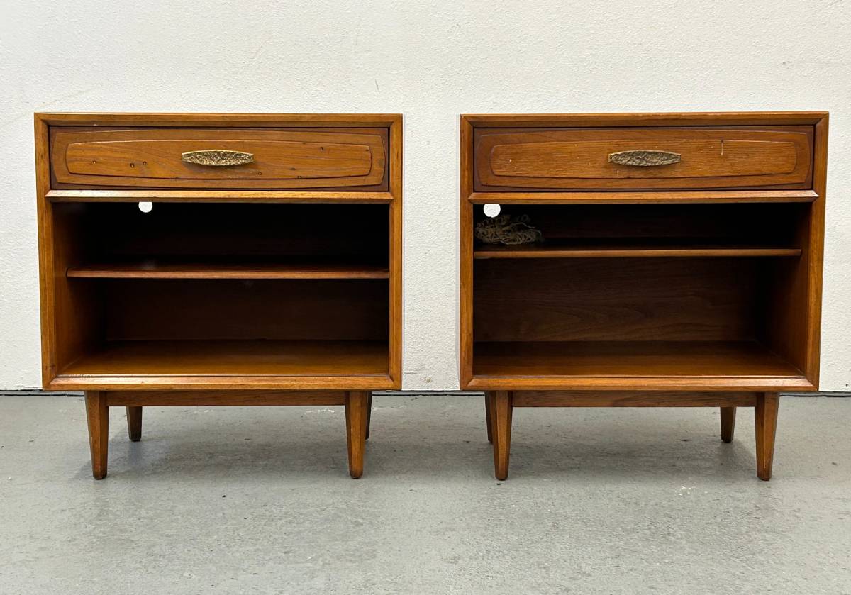 Heritage Nightstand