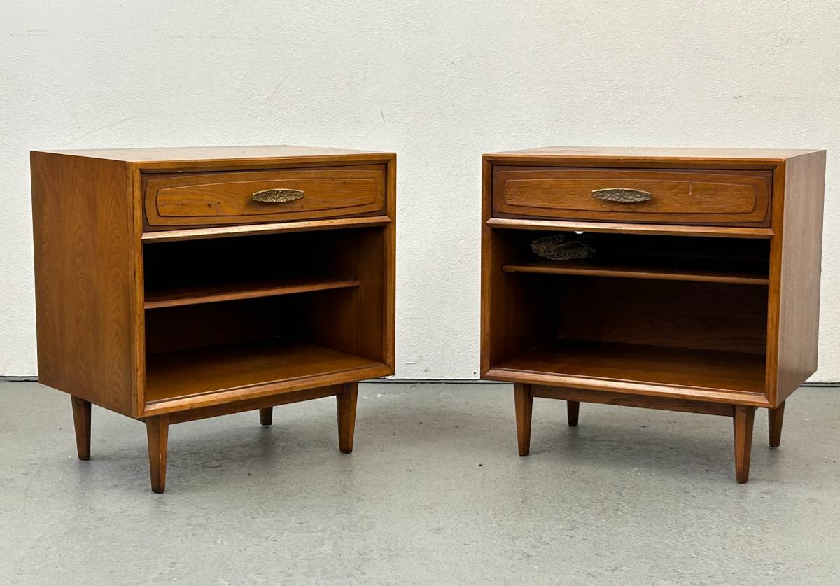 Heritage Nightstand
