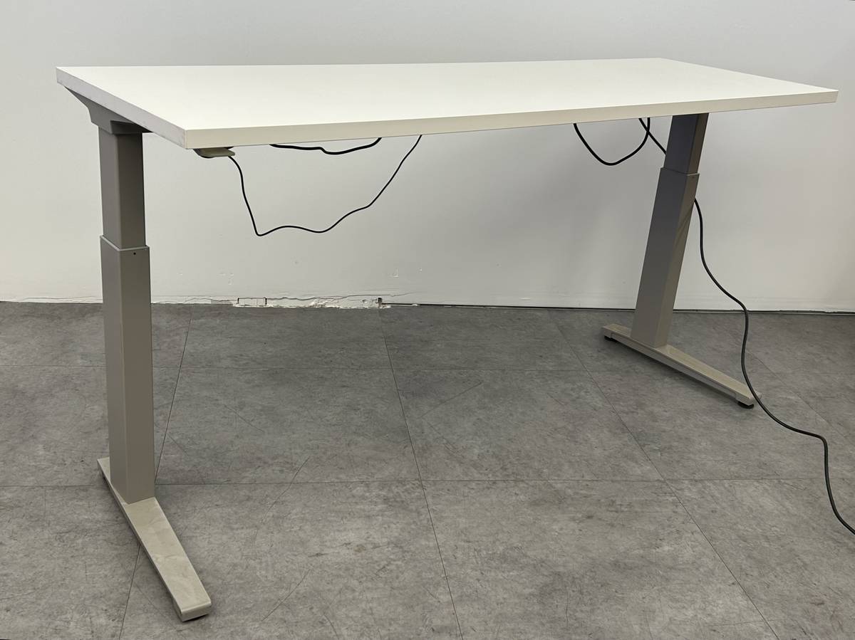 Herman Miller Sit to Stand Desk