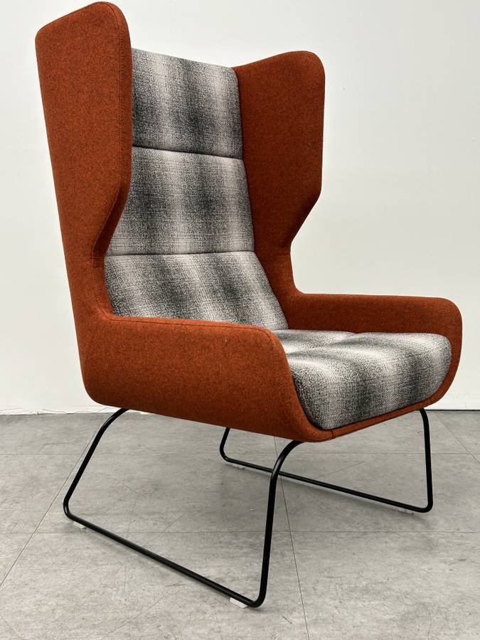 Naughtone Hush Lounge Chair