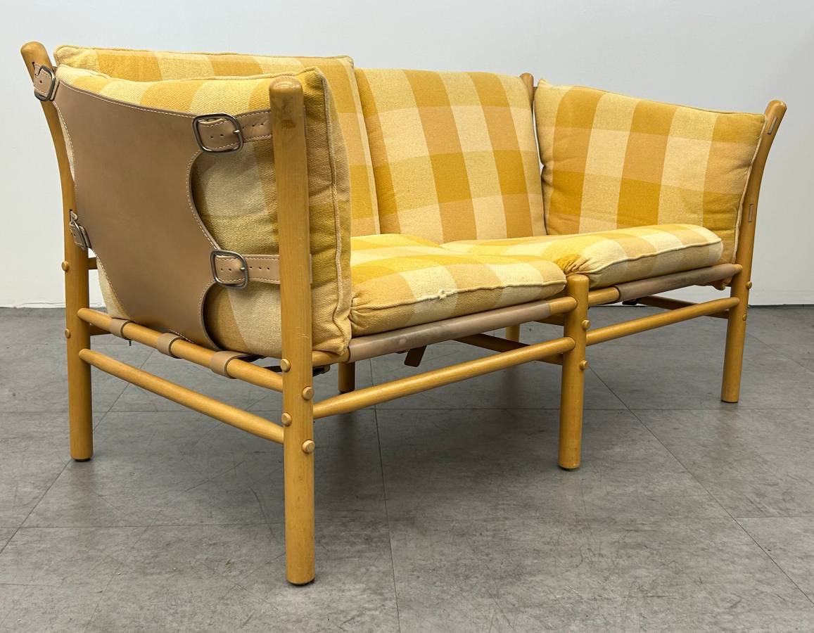 Arne Norell Ilona Loveseat