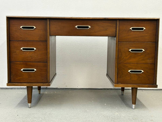 B.P. John Desk
