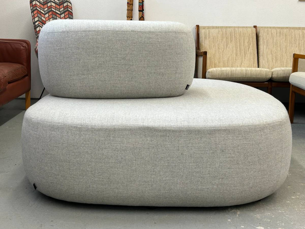 Kilo Designs Oversized Ottoman – Seattle Furniture Company