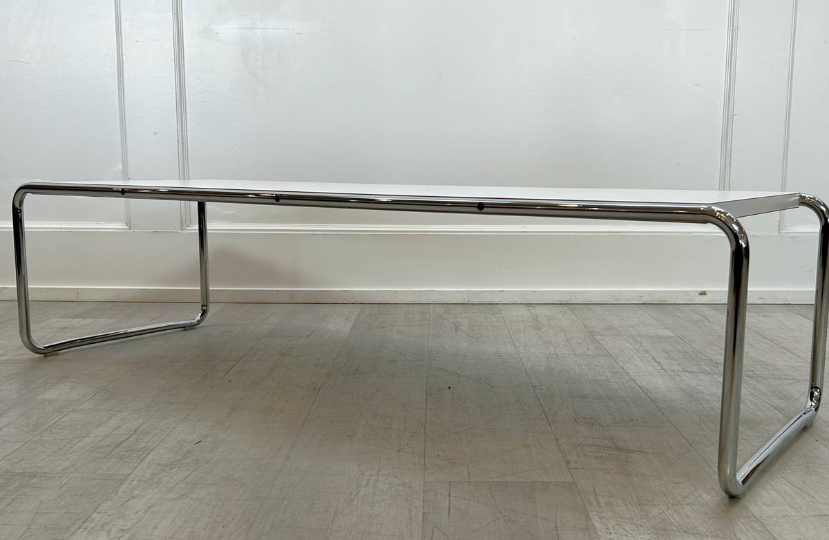 Knoll Laccio Coffee Table
