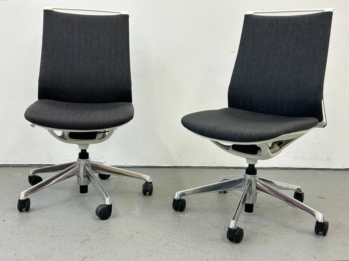 Okamura Mode Desk Chair
