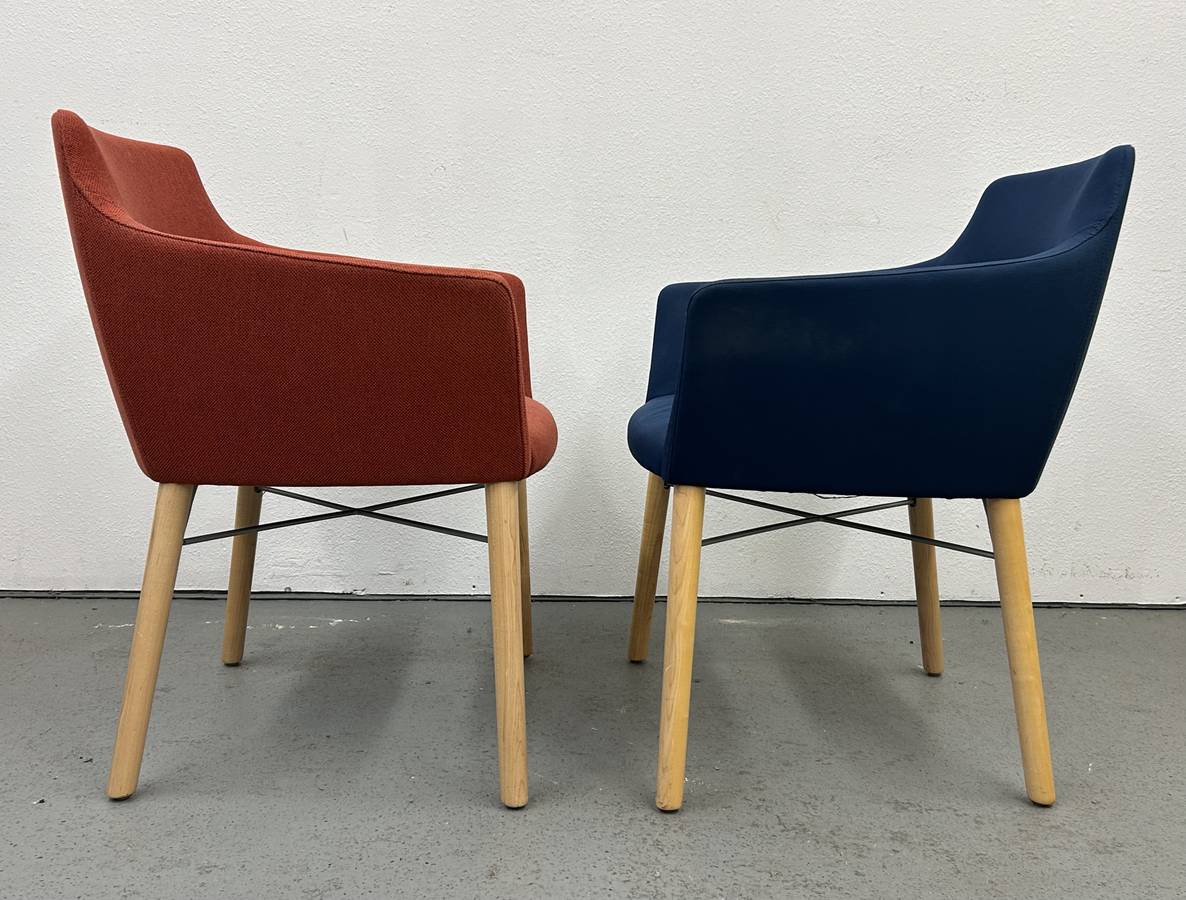 Nestle Lounge Chair by Stylex