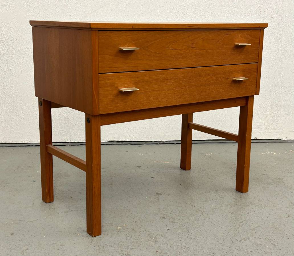 Swedish 2 Drawer Nightstand