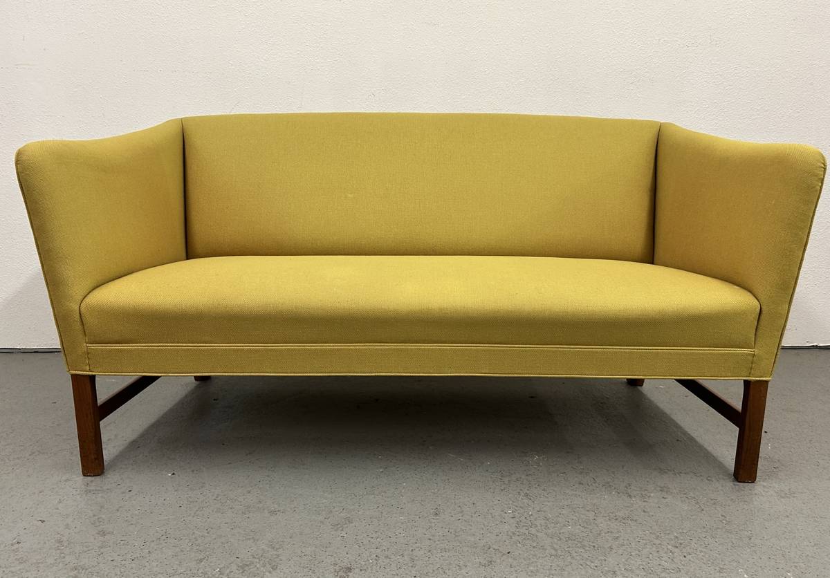 Chartreuse Ole Wanscher Sofa