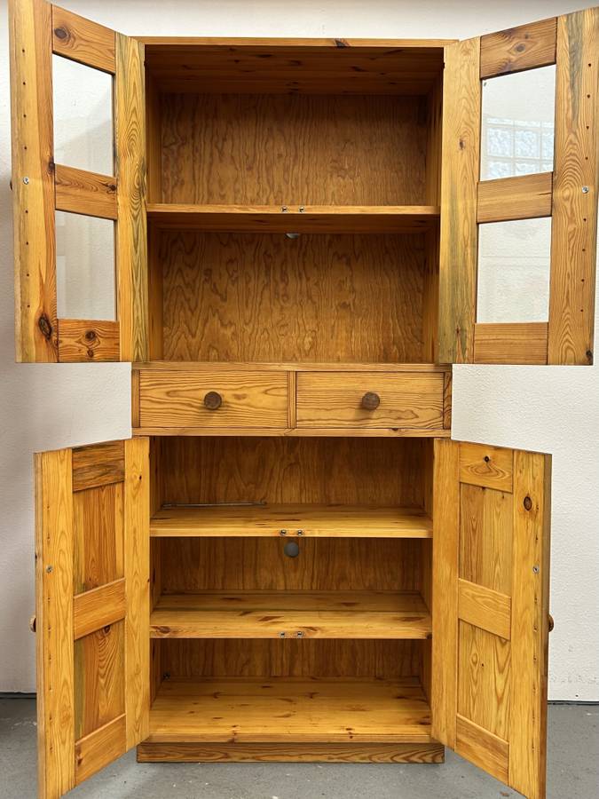 Uno & Osten Kristiansson Cabinet