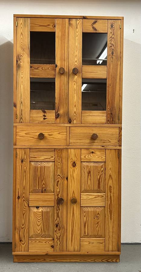 Uno & Osten Kristiansson Cabinet