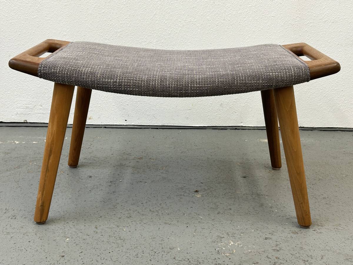 Hans Wegner Papa Bear Ottoman