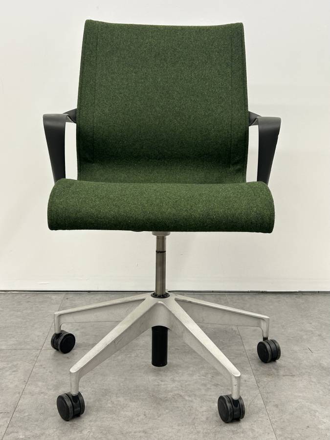 Herman Miller Setu Desk Chair