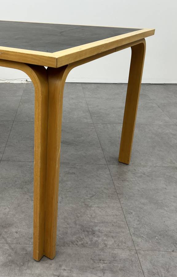 Magnus Olesen Dining Table