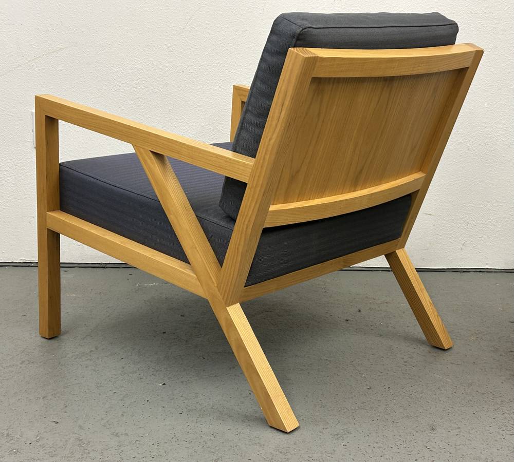 Gus Modern Lounge Chair