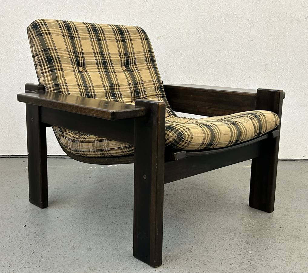 Yngve Ekstrom Lowback Lounge Chair
